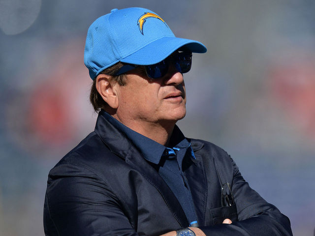 Look: Banner over Chargers' stadium asks if Spanos is 'worst owner in sports'