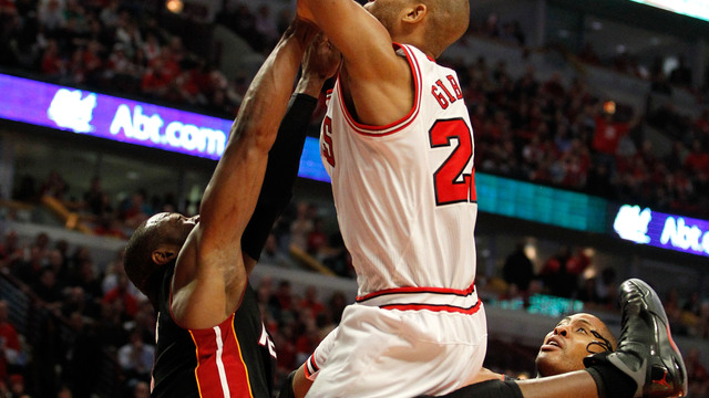 Gibson: I don't remind Wade about dunking on him, but he knows