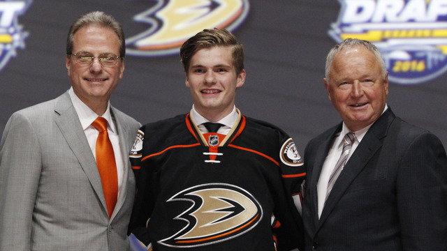 Ducks sign 1st-round pick Steel to entry-level deal
