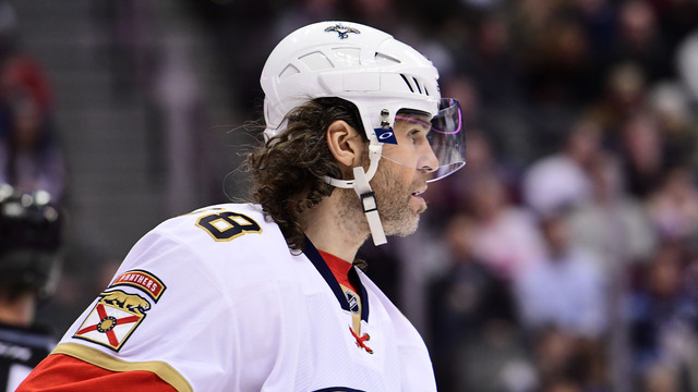 Jagr ties Messier for 2nd on NHL's all-time points list