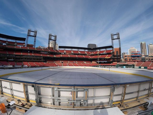 Watch: Cardinals' ballpark transforms for Winter Classic