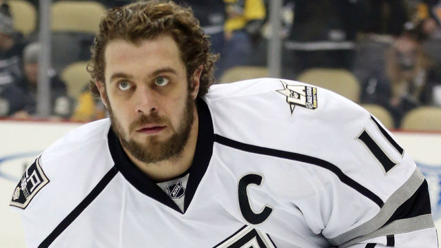 Kopitar becomes 6th King to reach 700 points