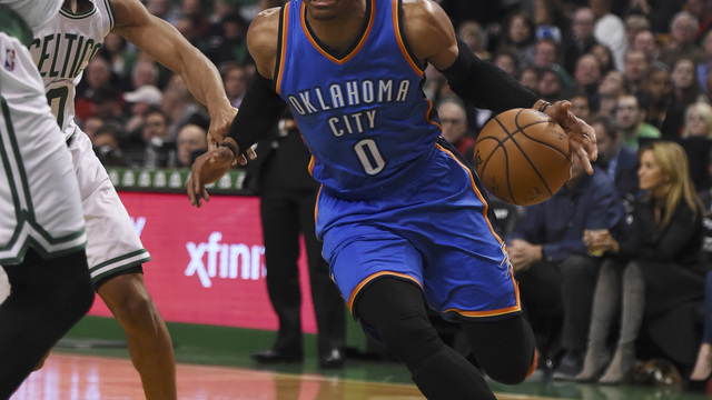 Westbrook scores 40-plus for 3rd straight game