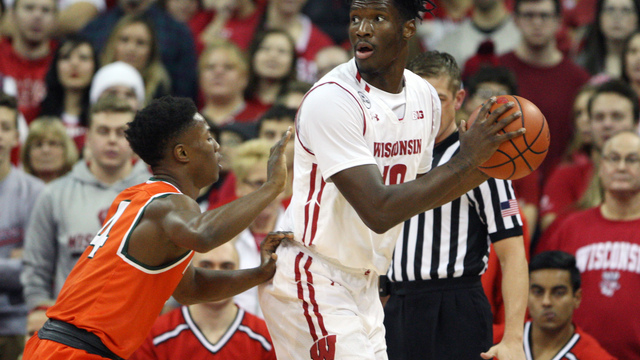 Wisconsin's Hayes not thrilled to be in NYC: 'It's dirty, trash everywhere'