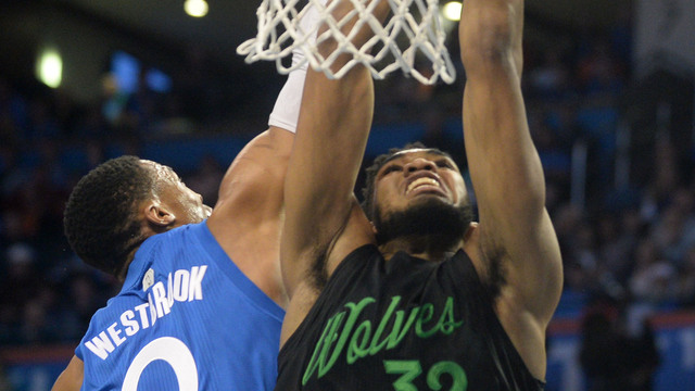Watch: Westbrook destroys Towns' two-handed dunk attempt