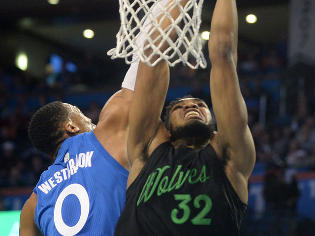 Watch: Westbrook destroys Towns' two-handed dunk attempt