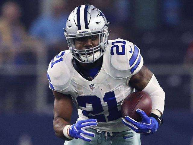 Elliott's body 'feels like it's Week 1' despite 322-carry season