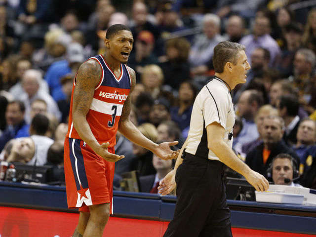 Report: New CBA allows players to call hotline, file monthly reports about refs