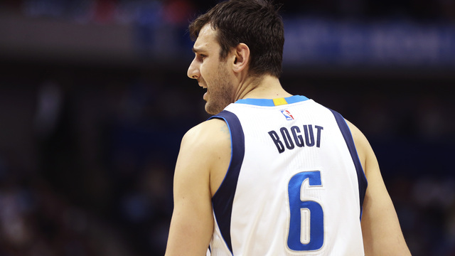 Bogut: Inconsistent hard screen foul calls are 'very frustrating'
