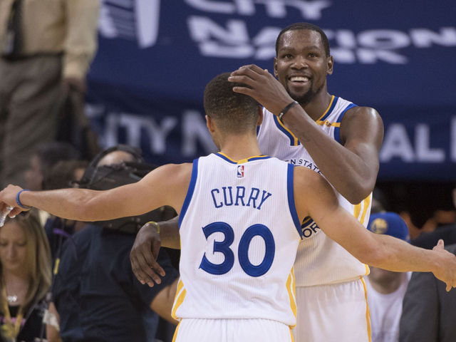 Durant blames Warriors' turnover problems on 'overpassing'