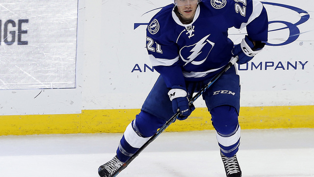 Lightning's Brayden Point out 4-6 weeks with upper-body injury