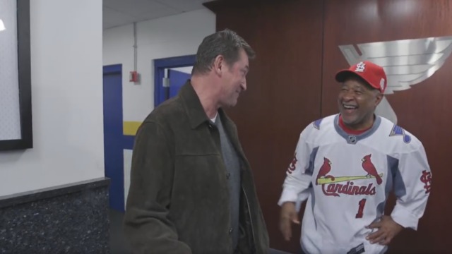 Ozzie Smith meets 'The Great One' Wayne Gretzky