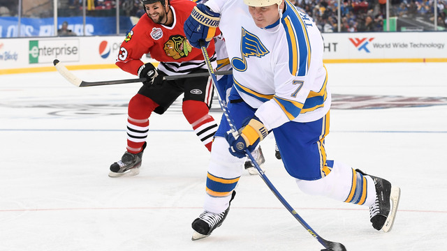 Watch: Keith Tkachuk celebrates alumni game goal with dab