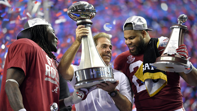Alabama smothers Washington in Peach Bowl, advances to national title game