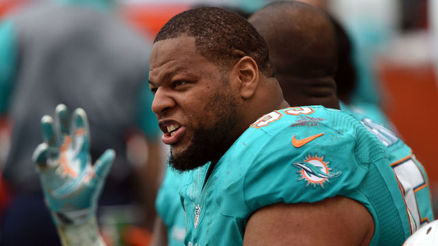 Report: Dolphins plan to release Suh