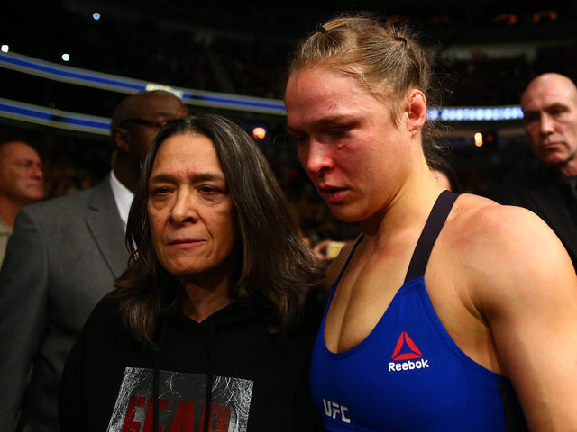 Rousey's mom: 'I would like to see her retire' | theScore
