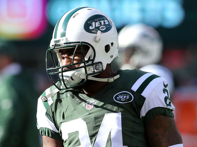 Report: Chargers reach out to Revis in wake of Verrett injury