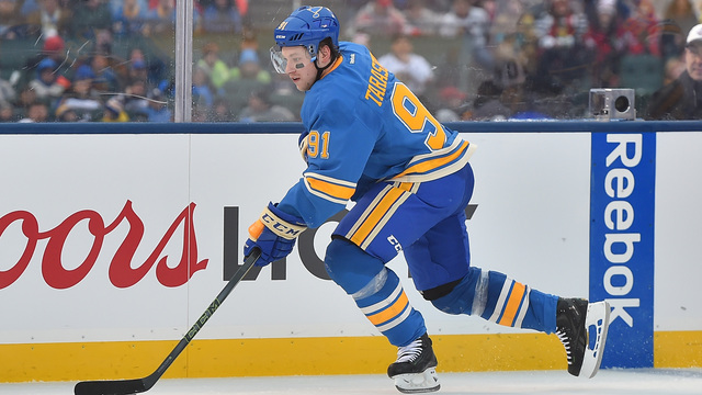 Watch: Tarasenko scores twice in less than 2 minutes during Winter Classic