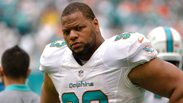 Dolphins release Ndamukong Suh