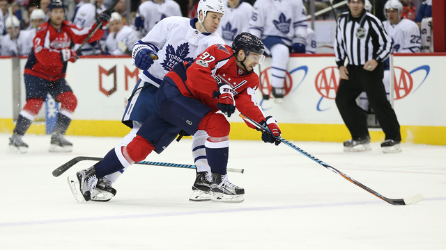 Capitals' Kuznetsov fined $2,000 for diving