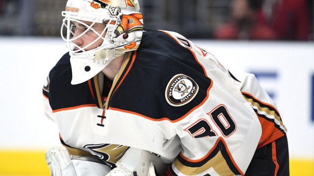 Ducks sign Tokarski to 1-year extension