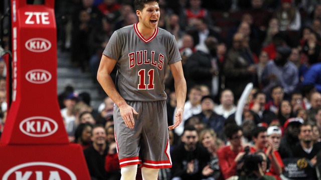 Report: Bulls deal McDermott, Gibson to OKC for Payne