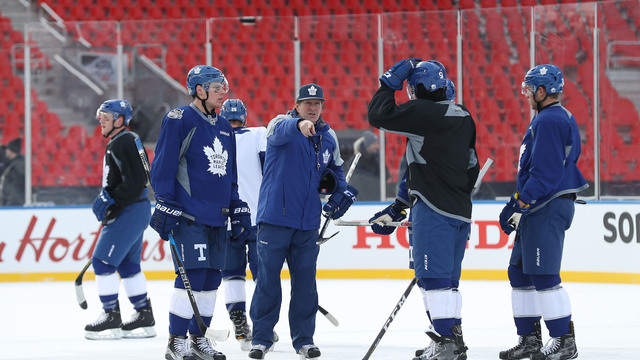Matthews wins bottle of wine from Babcock in world juniors bet