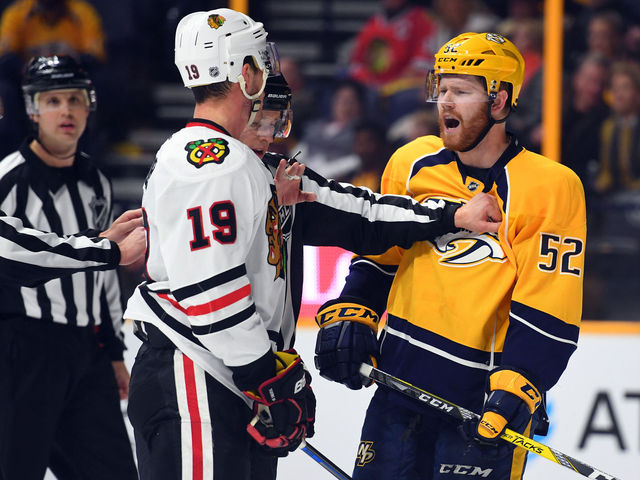 Predators retain Irwin on 1-year extension