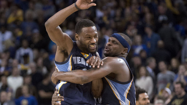 Grizzlies come back from 24-point 2nd-half deficit to stun Warriors in OT
