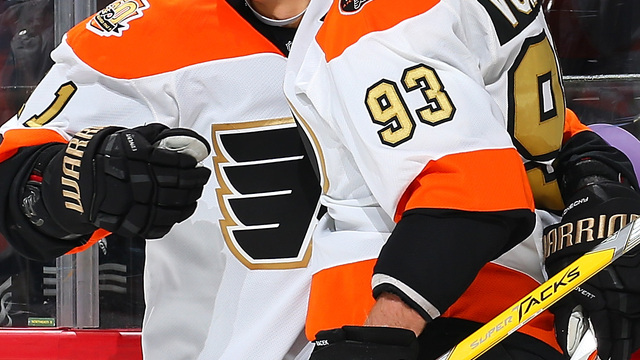 Voracek praises linemate Konecny: He 'works his balls off'
