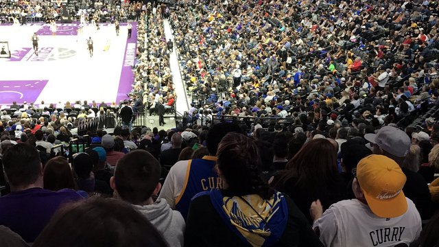Kings' Twitter calls out 'fair weather' Warriors fans