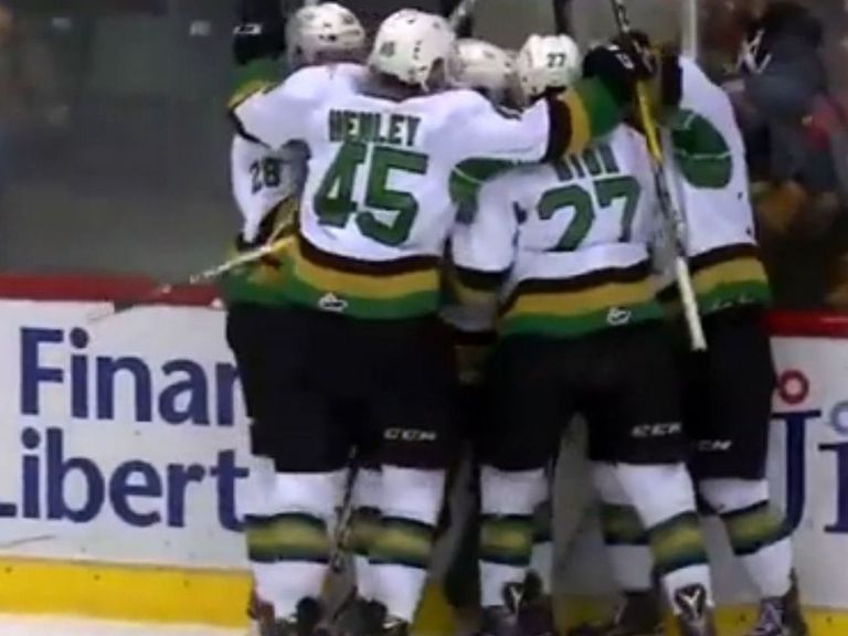 Watch: QMJHL Goalie Scores Shorthanded Goal | TheScore.com