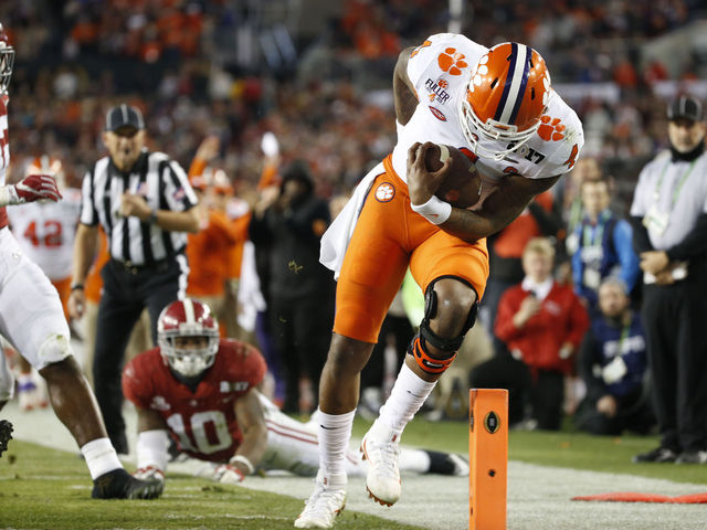 Ex-Clemson QB: 2016 team couldn't beat his 1981 champions