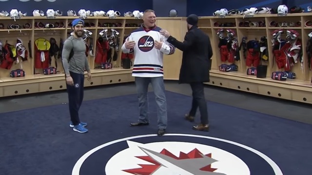 Watch: Brock Lesnar steps on Jets logo, hears about it from players