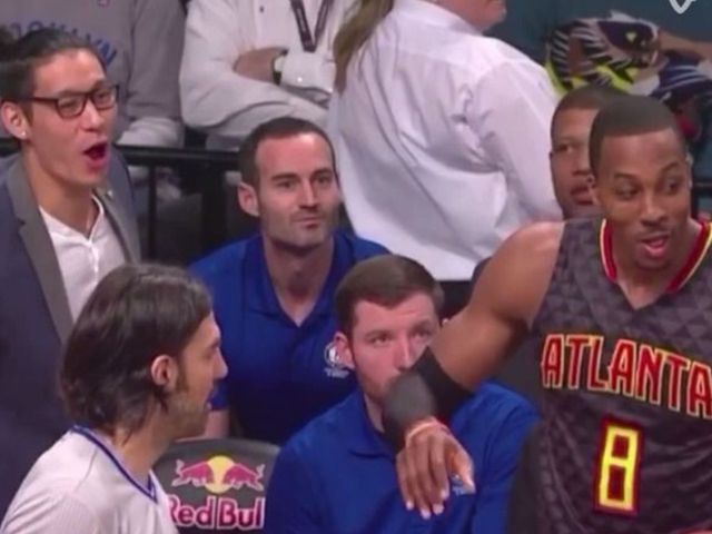 Watch: Dwight Howard leaves Jeremy Lin hanging