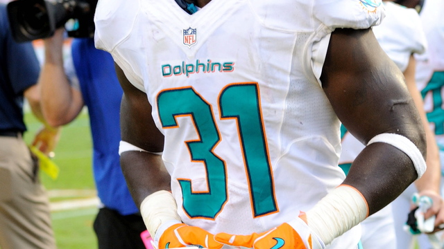 Dolphins' Thomas: 'We deal with a lot over here'