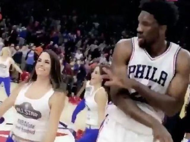 Watch: Embiid continues his #NBAVote campaign with Sixers dancers