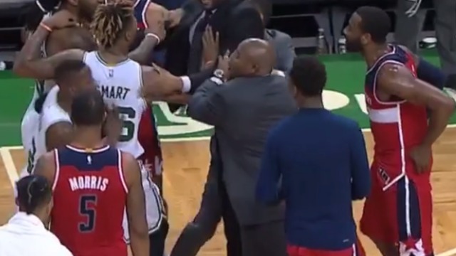 Crowder, Wall nearly come to blows after final buzzer