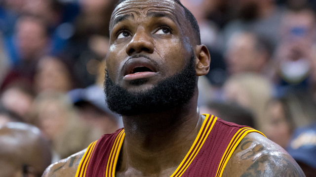 LeBron considering return to Team USA under Popovich