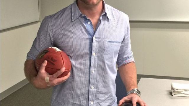 Rams make Sean McVay youngest head coach in NFL history