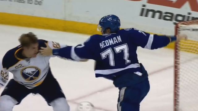 Watch: Hedman holds his own in fight with Sabres' Foligno