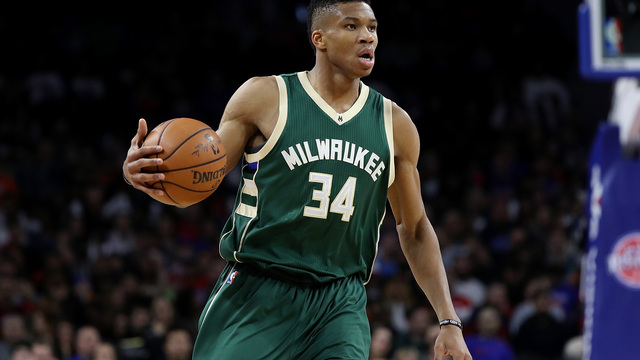 Watch: Greek Freak skies for insane double-pump jam