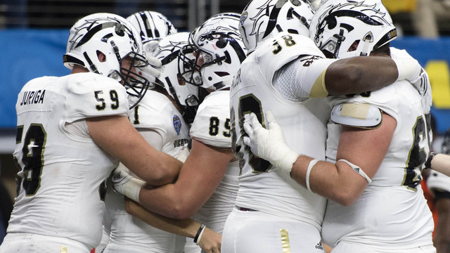 Lester looks to keep Western Michigan rolling without Fleck