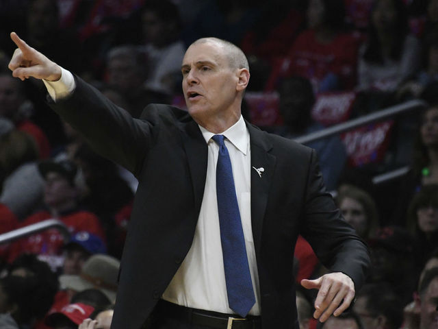 Watch: Rick Carlisle jams out on piano at Harrison Barnes' wedding