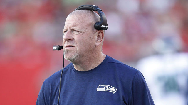 Report: Raiders bring back former coach Tom Cable to run offensive line
