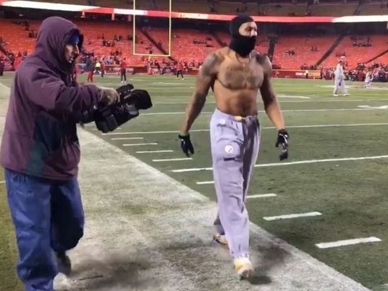 Steelers' Ryan Shazier goes bare in frigid Pittsburgh