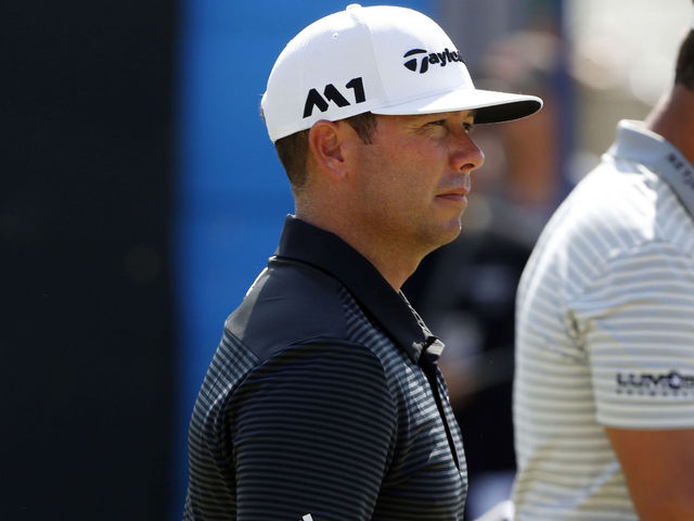 Chez Reavie toys with 59, but finishes with a 61