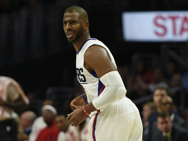 CP3 tweets support for Oakley: 'Realest person our league has seen'