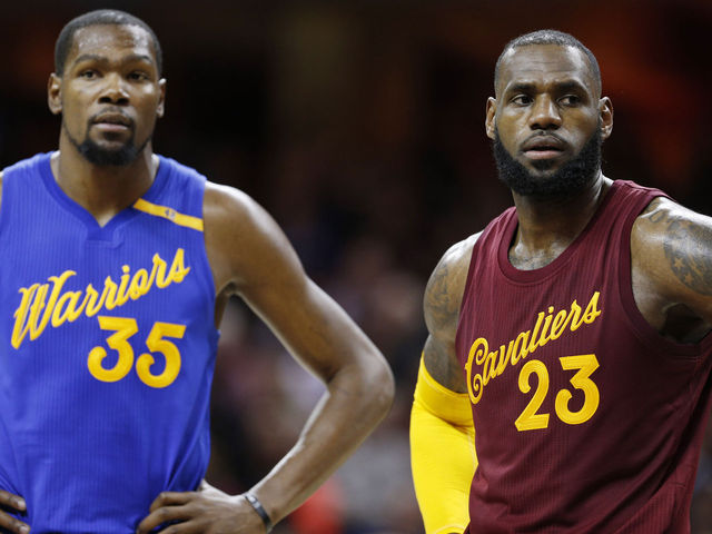 Vegas still likes Warriors as title favorites despite Durant injury