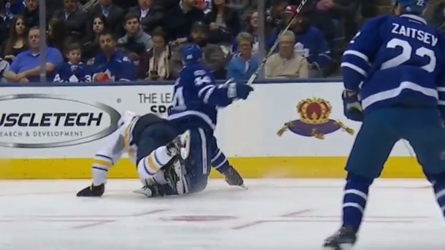 Maple Leafs lose Rielly to right leg injury